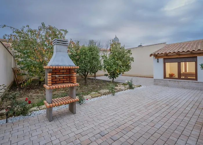 Puente Del Rey Melgar de Fernamental